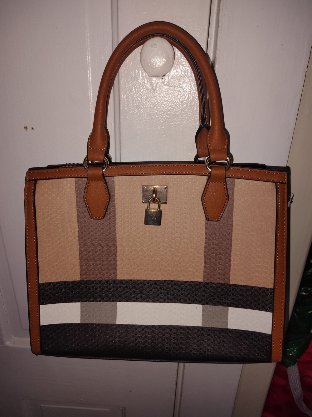 Deluxity Plaid Tote With Matching Wallet